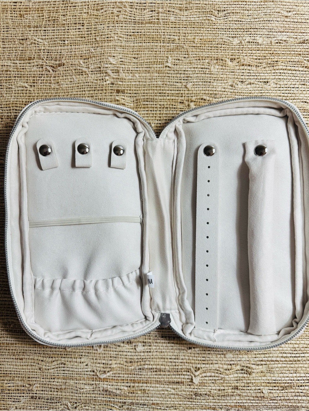 Travel Jewelry Organizer Case in Cream Faux Leather Fabric